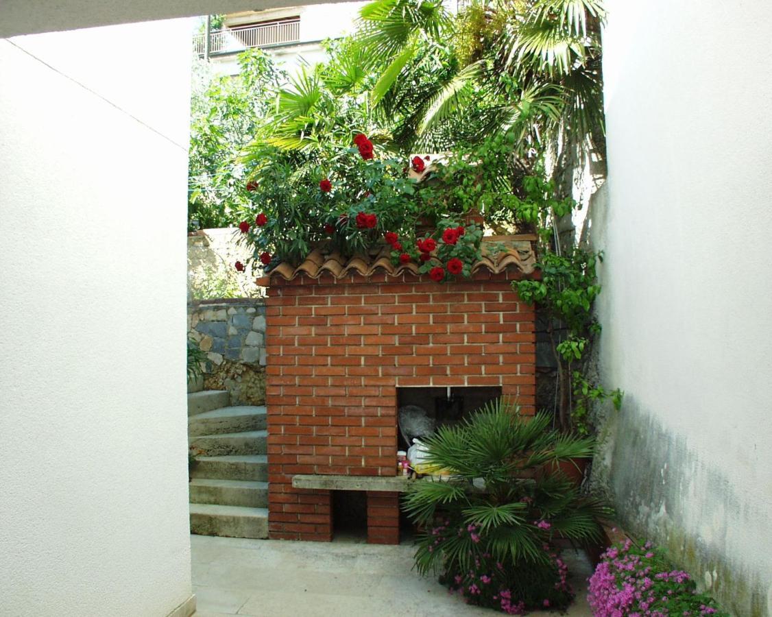 Apartment Rabac 2323b Bagian luar foto